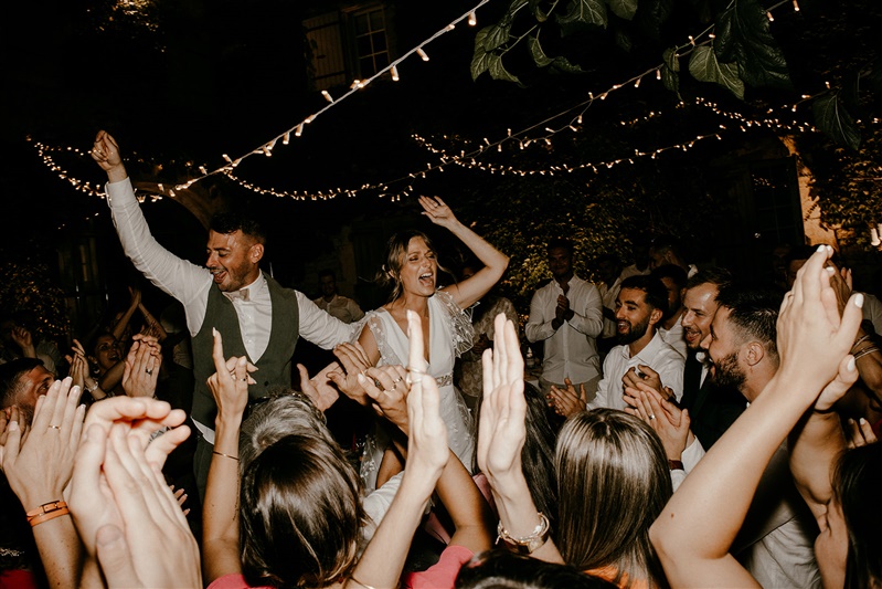 Ambiance exceptionnelle avec un DJ mariage haut de gamme en Provence