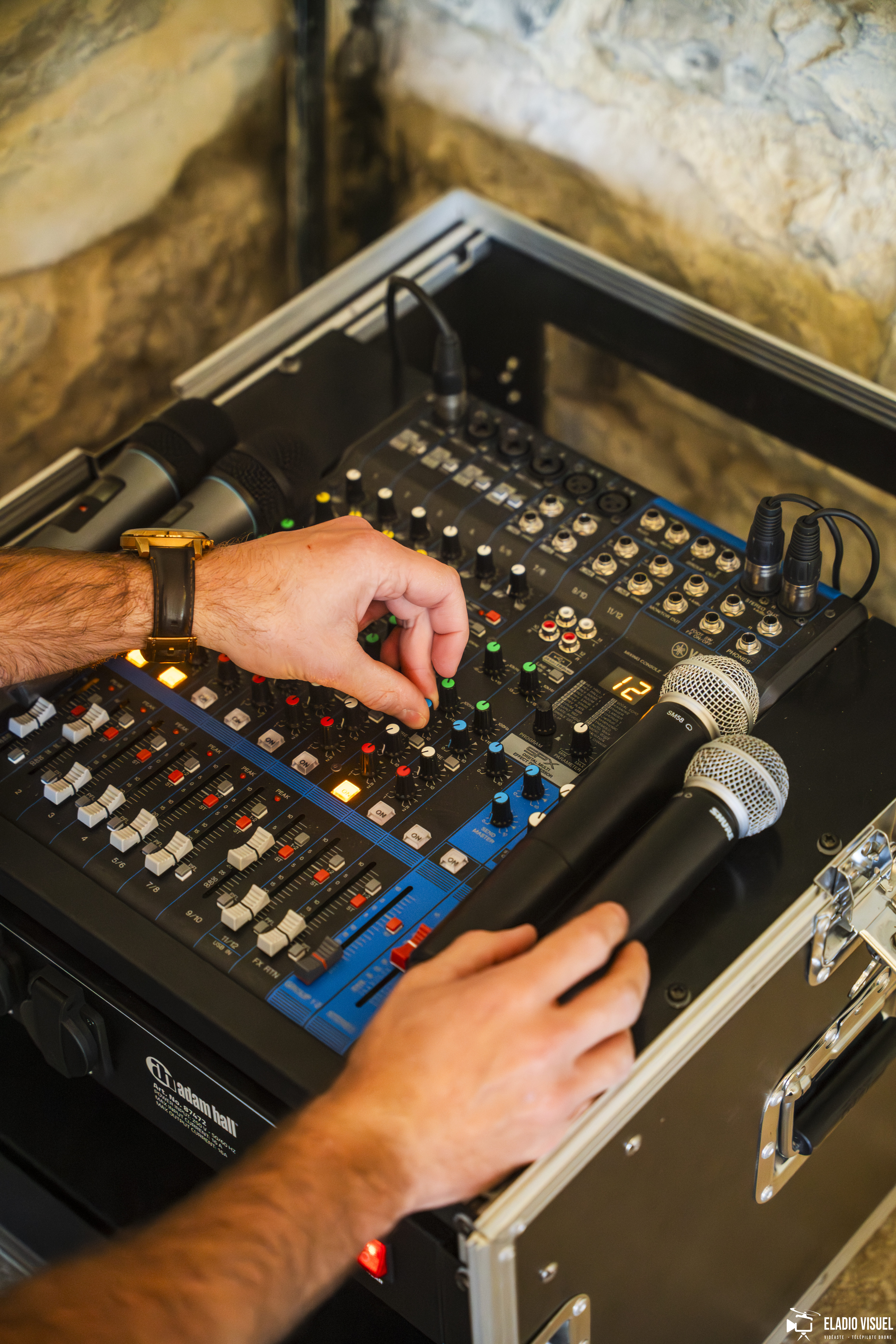 Sonorisation et micro pour discours de chef d'entreprise à Avignon